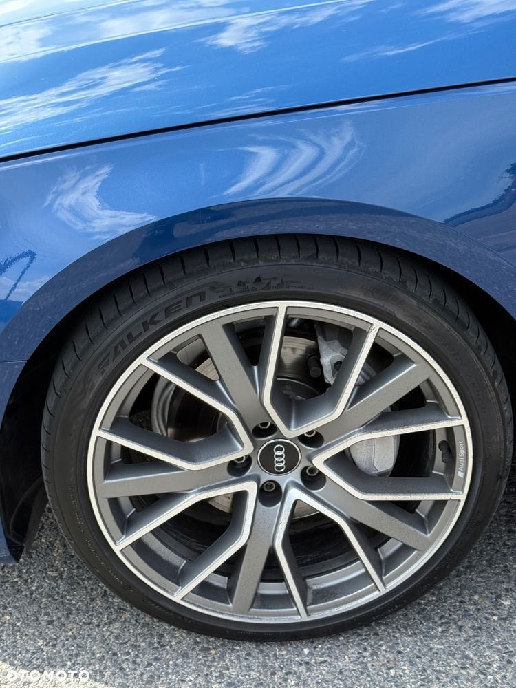 Audi A4 Avant 40 TDI S tronic - 11