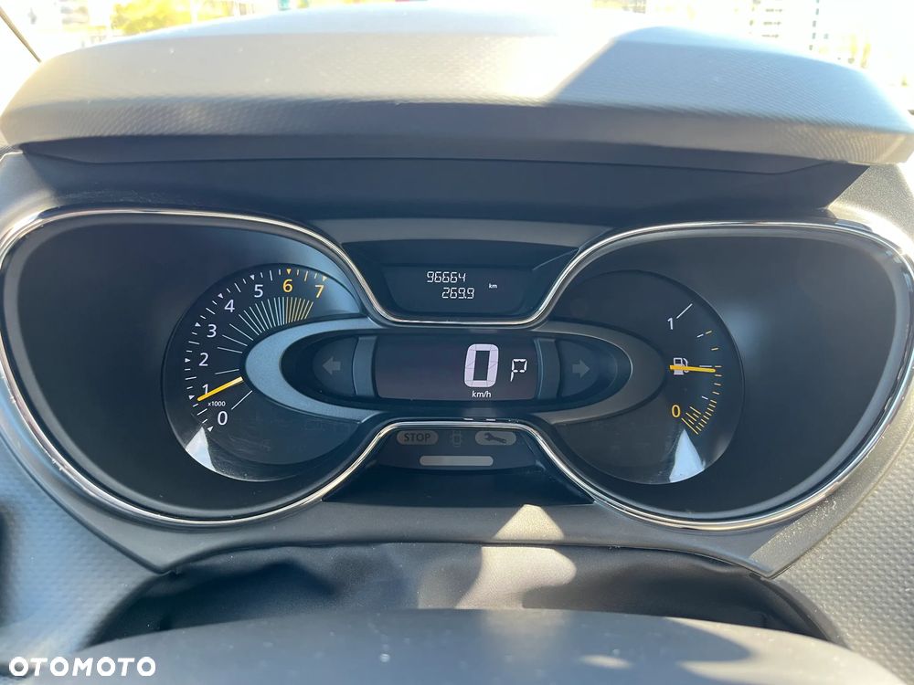 Renault Captur 1.2 TCe Intens EDC - 13