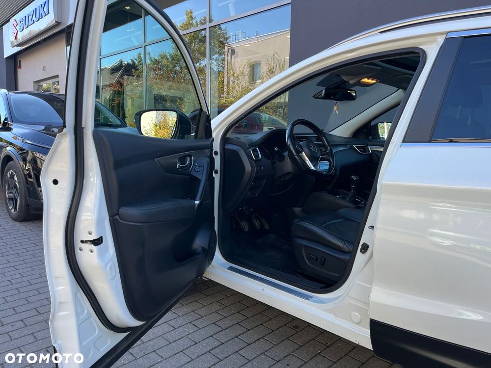 Nissan Qashqai 1.6 DIG-T Tekna - 9