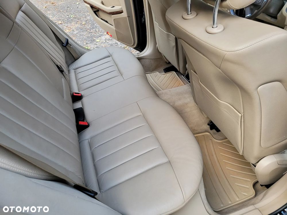 Mercedes-Benz Klasa E - 17