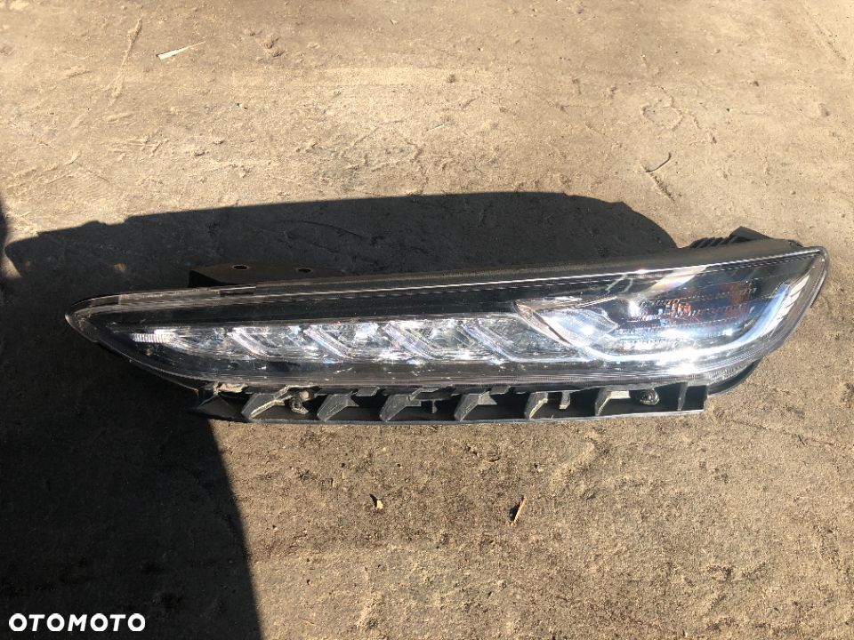 LAMPA PRZEDNIA LEWA HYUNDAI KONA - 1