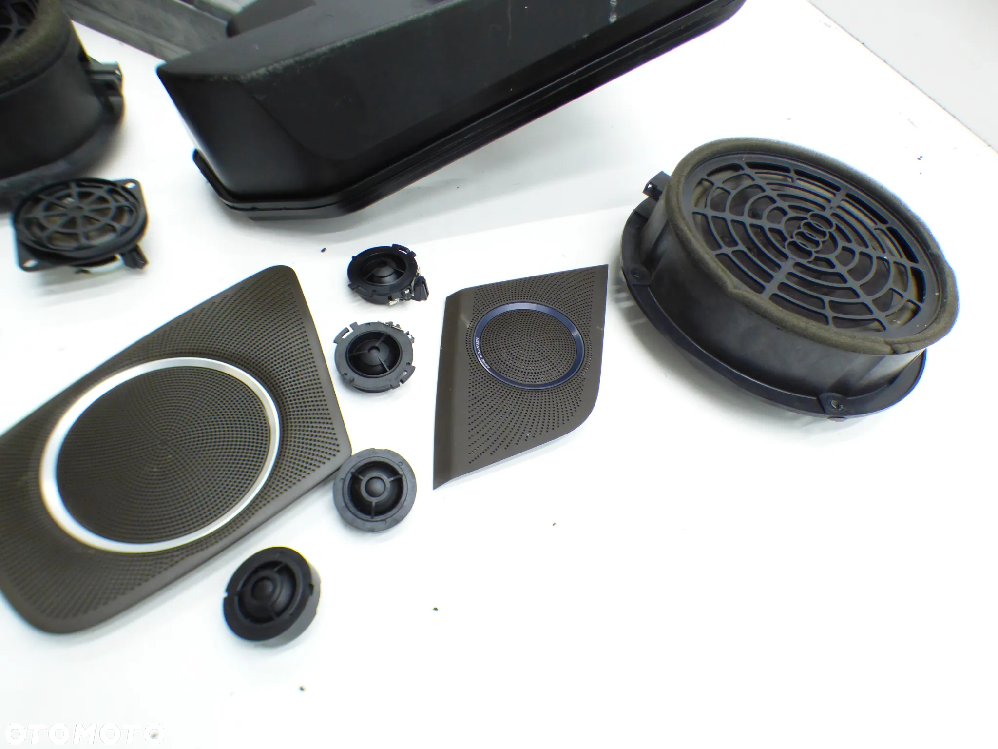 AUDI A4 B8 ALLROAD LIFT KOMBI ZESTAW NAGŁOŚNIENIE B&O KOMPLET GŁOŚNIKI WZMACNIACZ MASKOWNICE SUBWOOFER GORLICE - 9