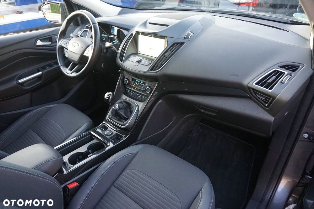 Ford Kuga 2.0 TDCi FWD Titanium - 6