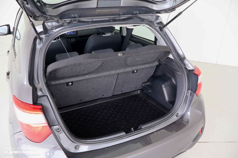 Toyota Yaris 1.0 VVT-i ACtive - 10