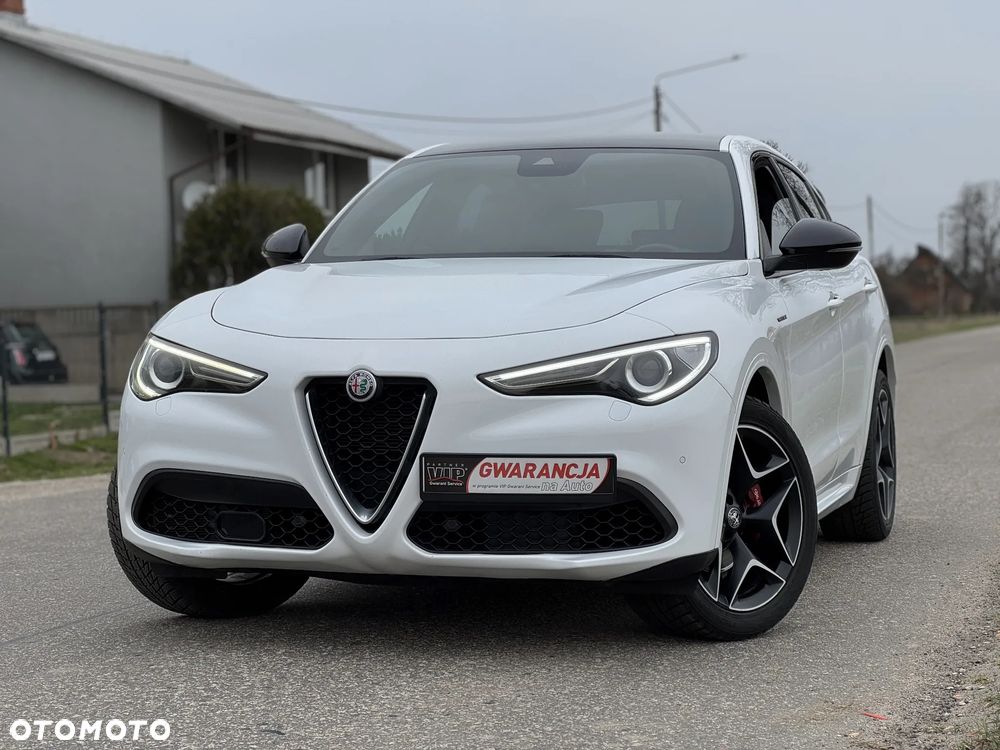 Alfa Romeo Stelvio 2.0 Turbo 16V AT8-Q4 Veloce - 10
