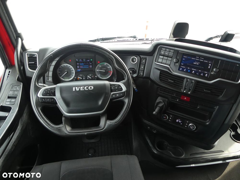 Iveco S WAY 460 / EURO 6 / NISKI PRZEBIEG / STANDARD / - 35
