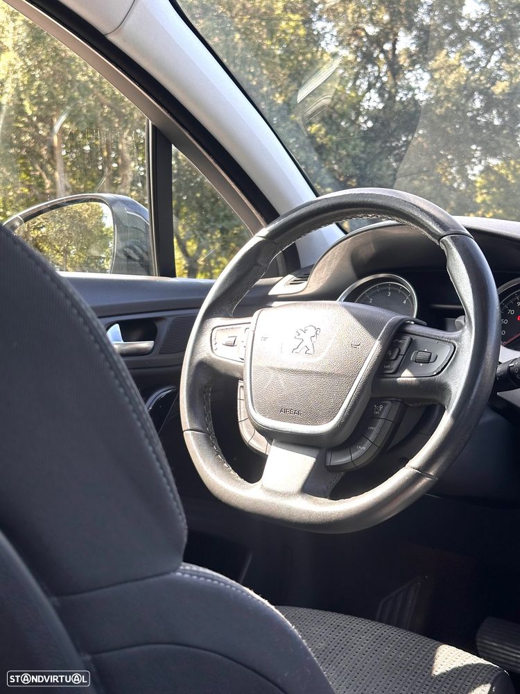 Peugeot 508 SW - 12