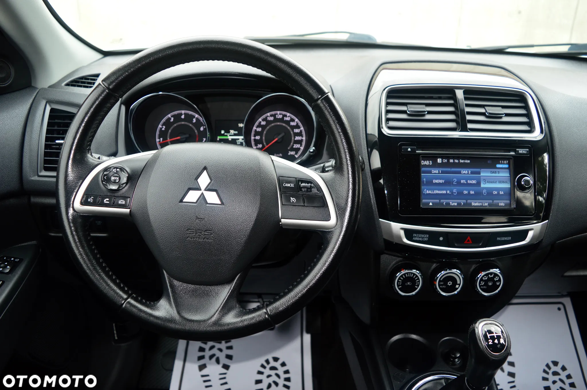 Mitsubishi ASX - 16