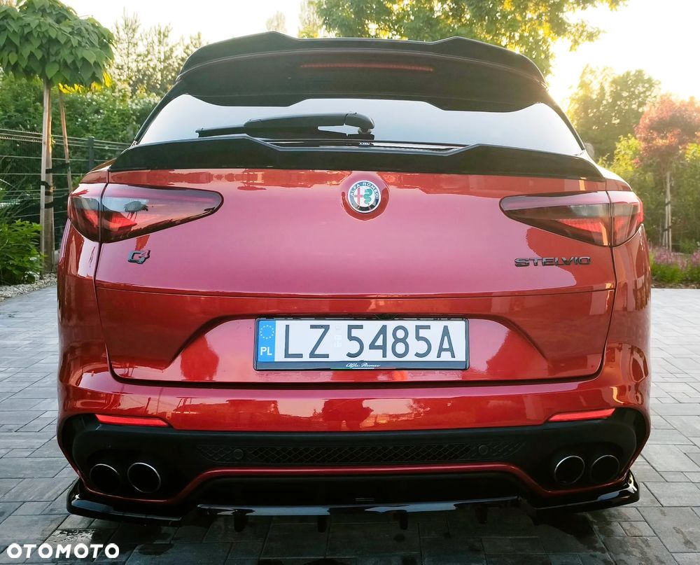 Alfa Romeo Stelvio 2.9 V6 Bi-Turbo Quadrifoglio Q4 - 23