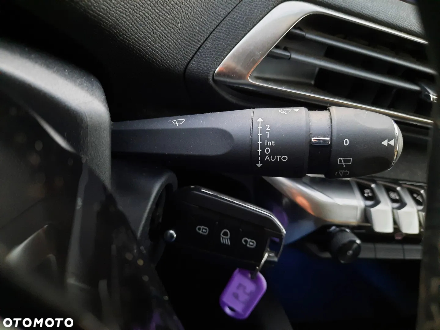 Peugeot 3008 1.5 BlueHDi Active S&S - 28