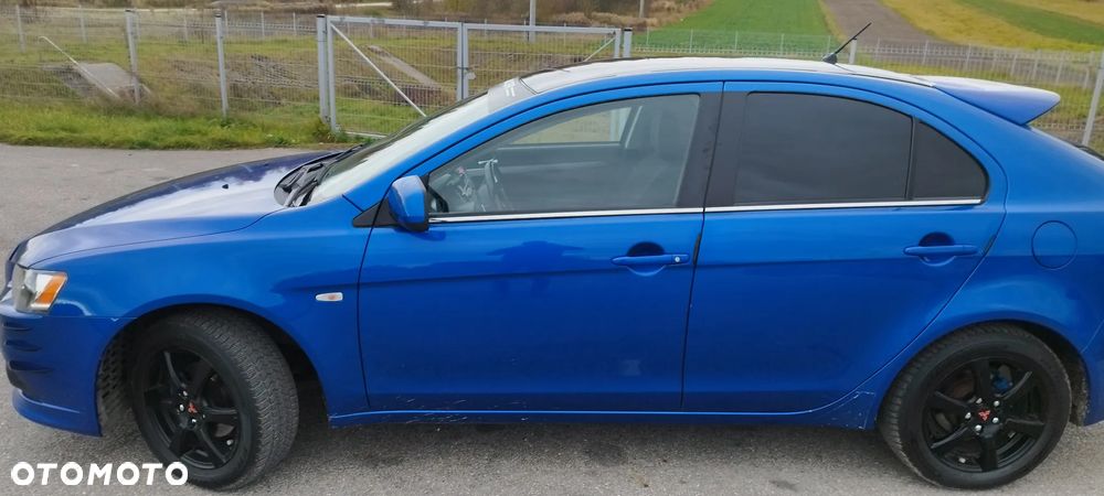 Mitsubishi Lancer 1.8 Invite CVT - 3