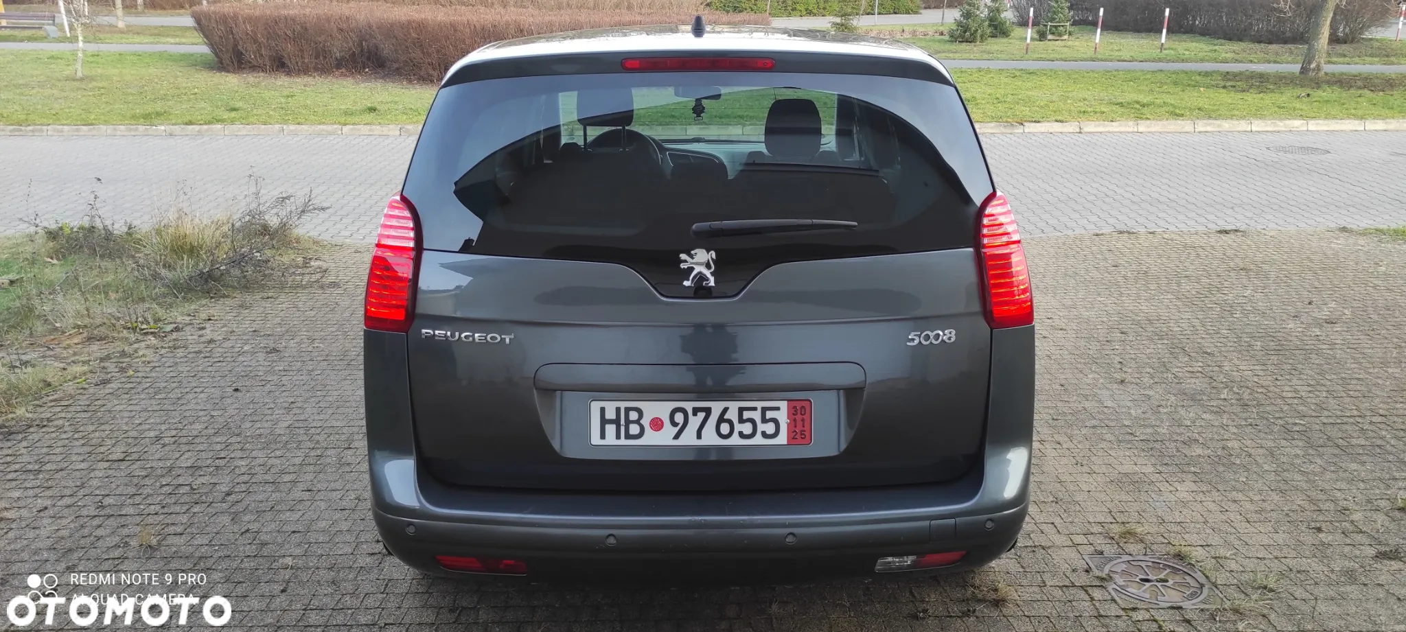 Peugeot 5008 HDI FAP 110 EGS6 Premium - 19