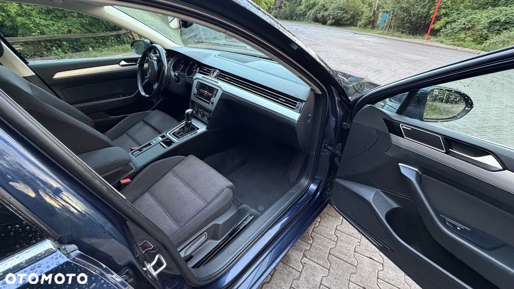 Volkswagen Passat 2.0 TDI SCR (BlueMotion Technology) DSG Comfortline - 5