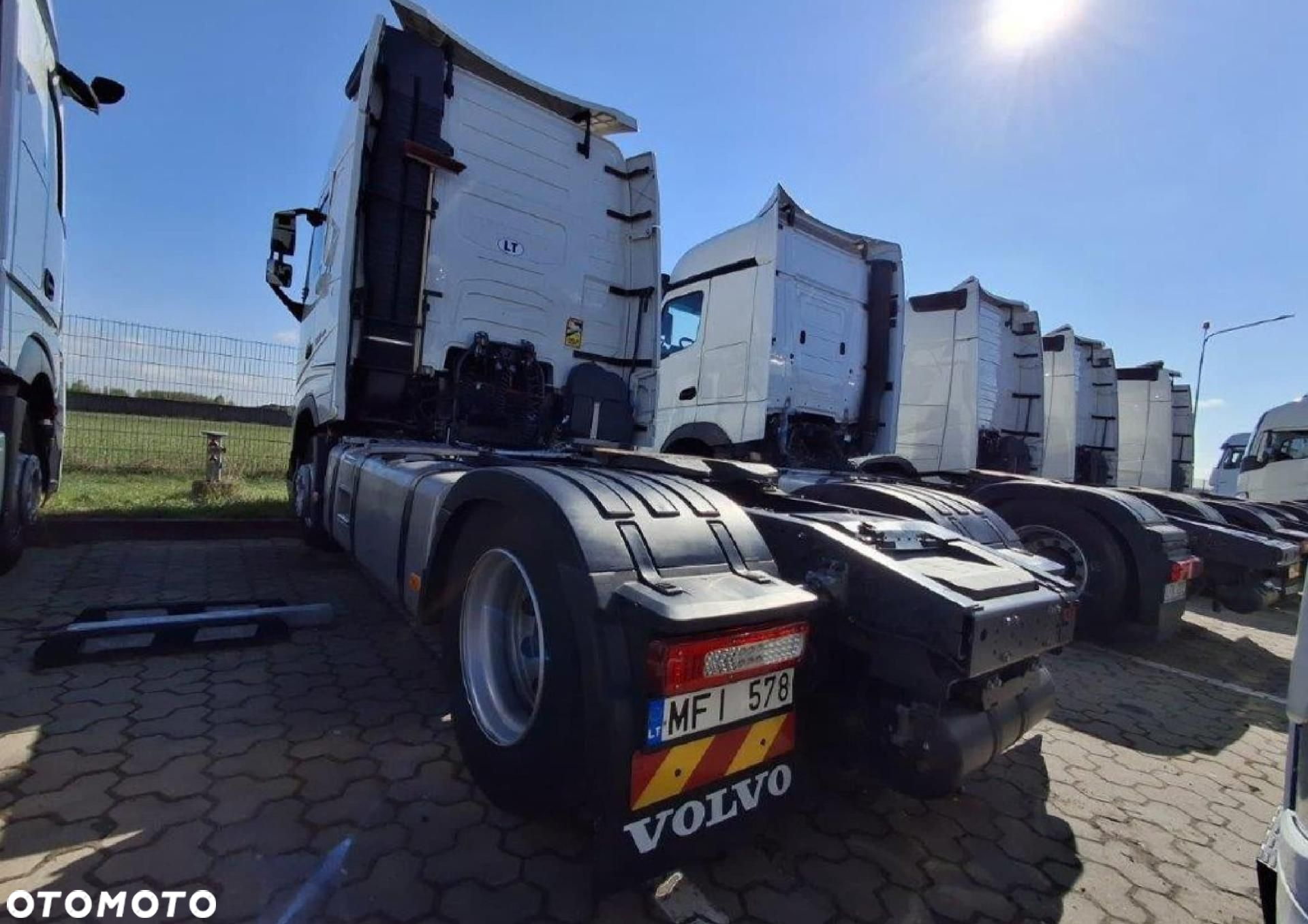 Volvo FH 500 Globetrotter XL Varios - 13