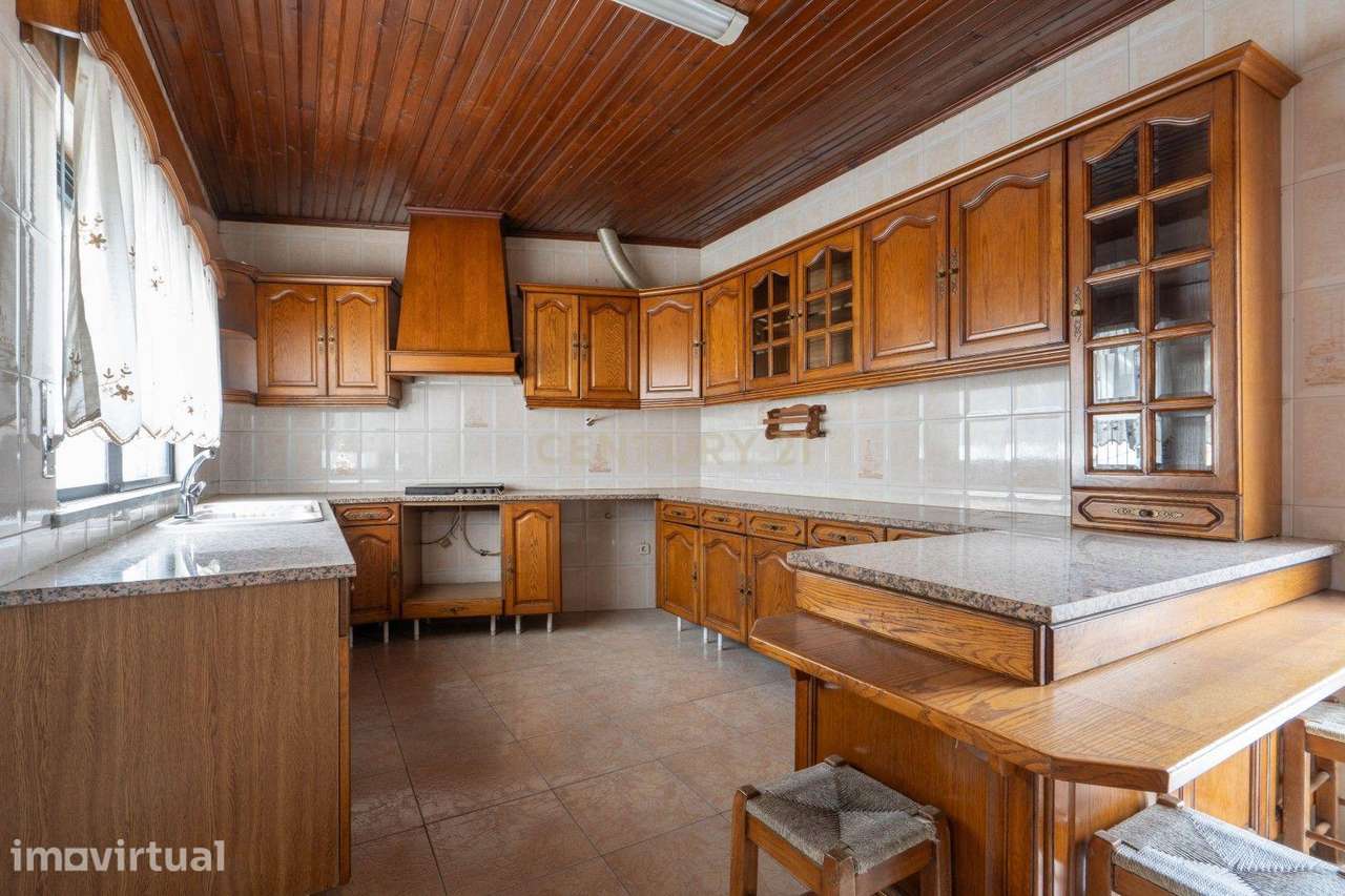Encantadora Moradia em São Miguel de Poiares, Coimbra - Grande imagem: 3/54
