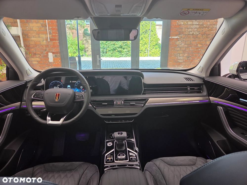 Hongqi HS5 2.0T AWD - 8