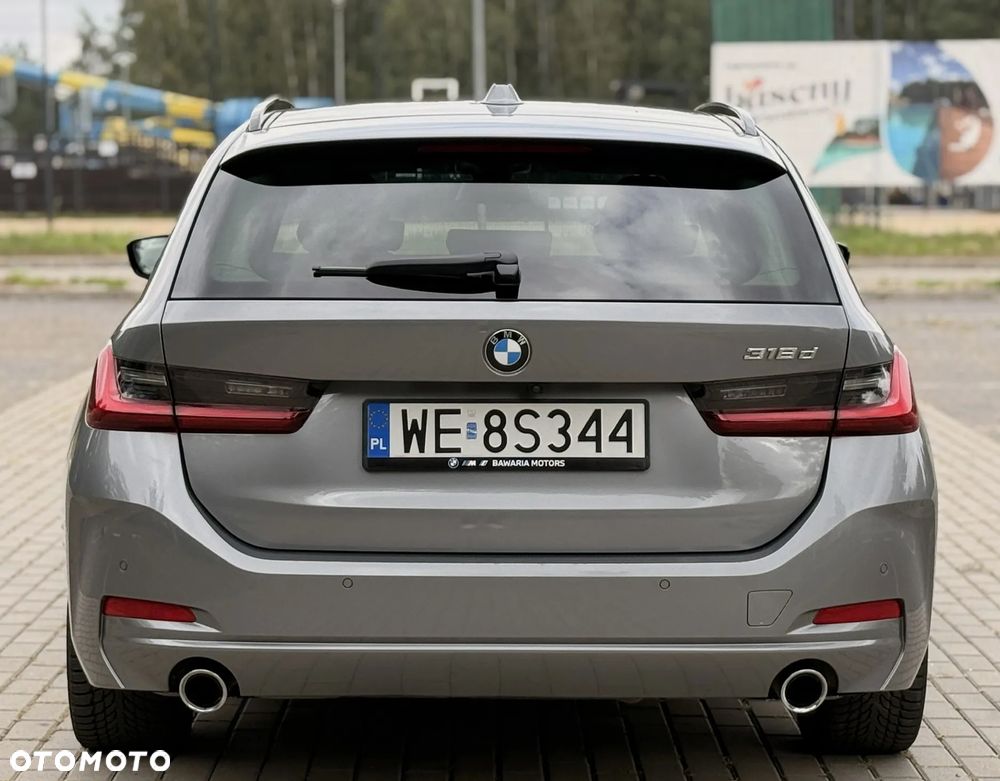 BMW Seria 3 318d MHEV Sport Line - 9
