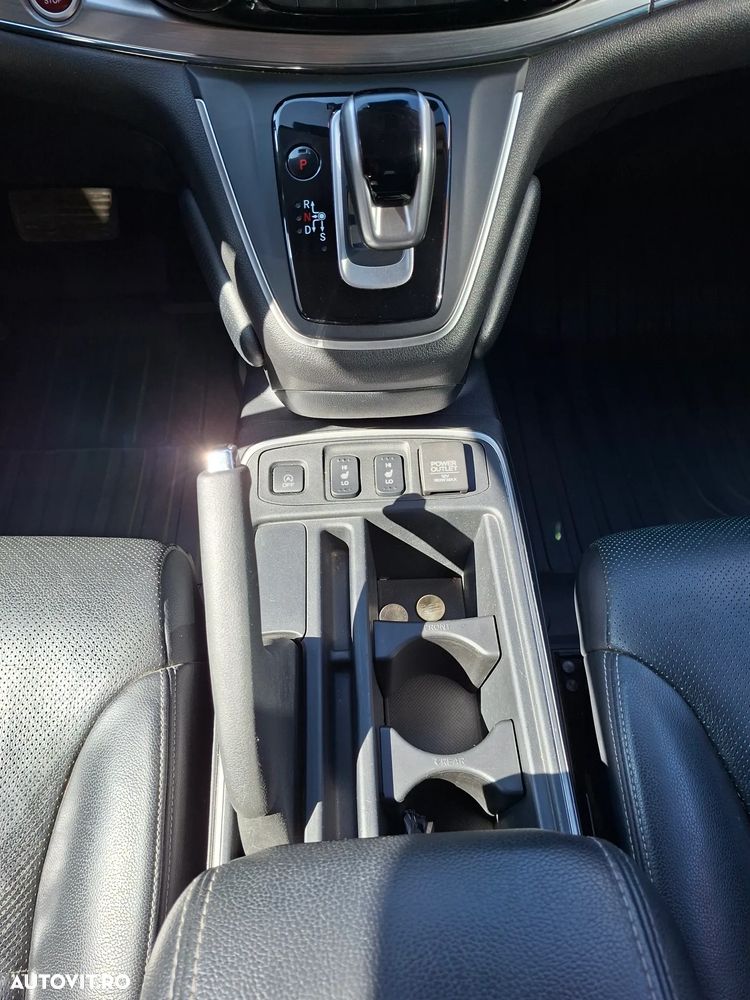 Honda CR-V - 10