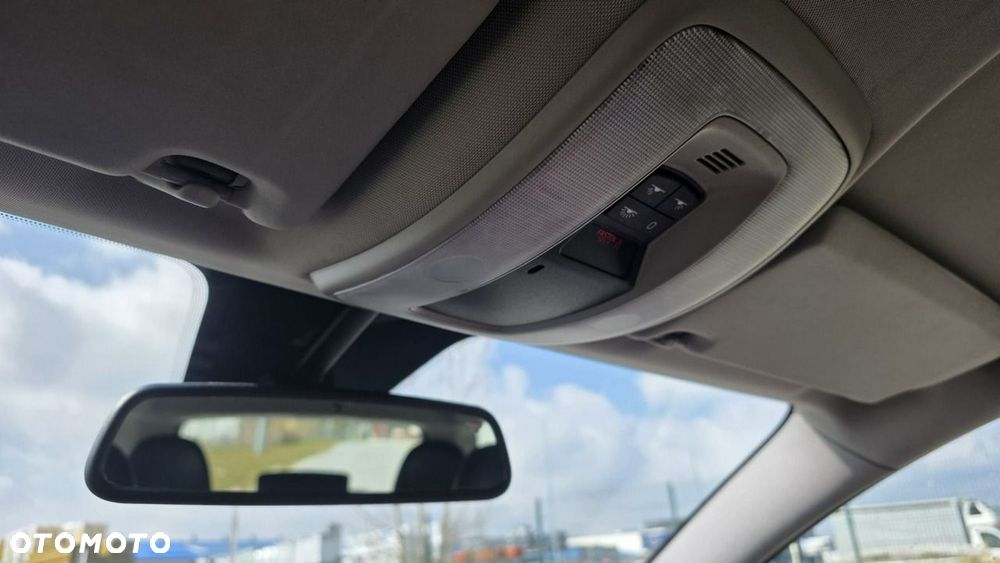 Volvo V50 - 13