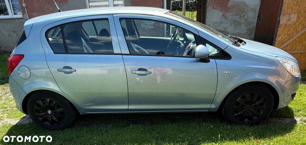 Opel Corsa 1.2 16V Cosmo - 5