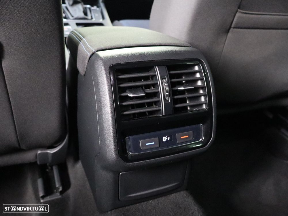 VW Passat Variant 1.4 TSI GTE Plug-in - 23