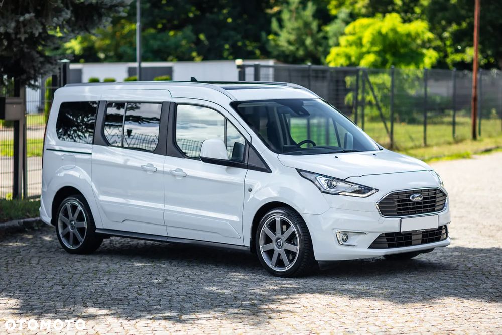 Ford Tourneo Connect Grand - 14