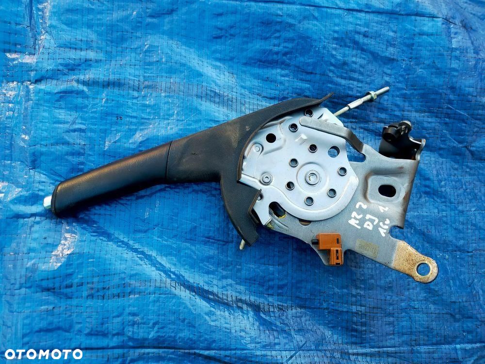 Mazda 2 DJ Ręczny Dzwignia Hamulca Ręcznego 2016 - 1