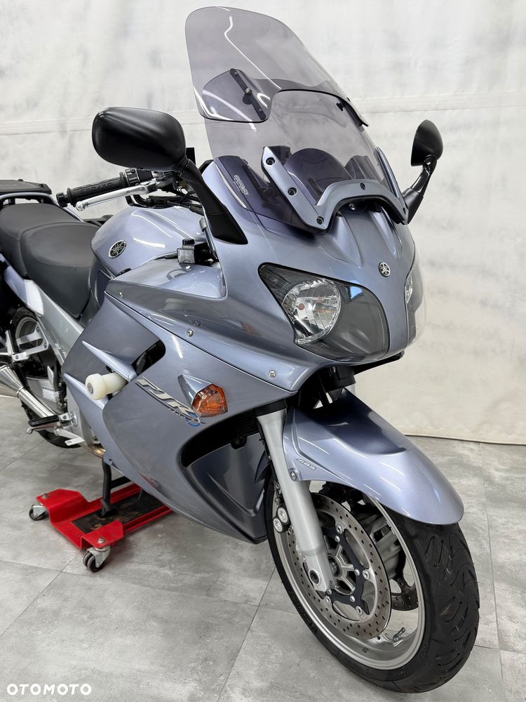 Yamaha FJR - 22