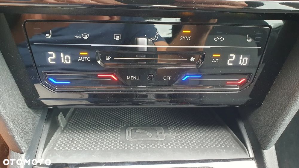 Volkswagen Passat 2.0 TSI Business DSG - 22