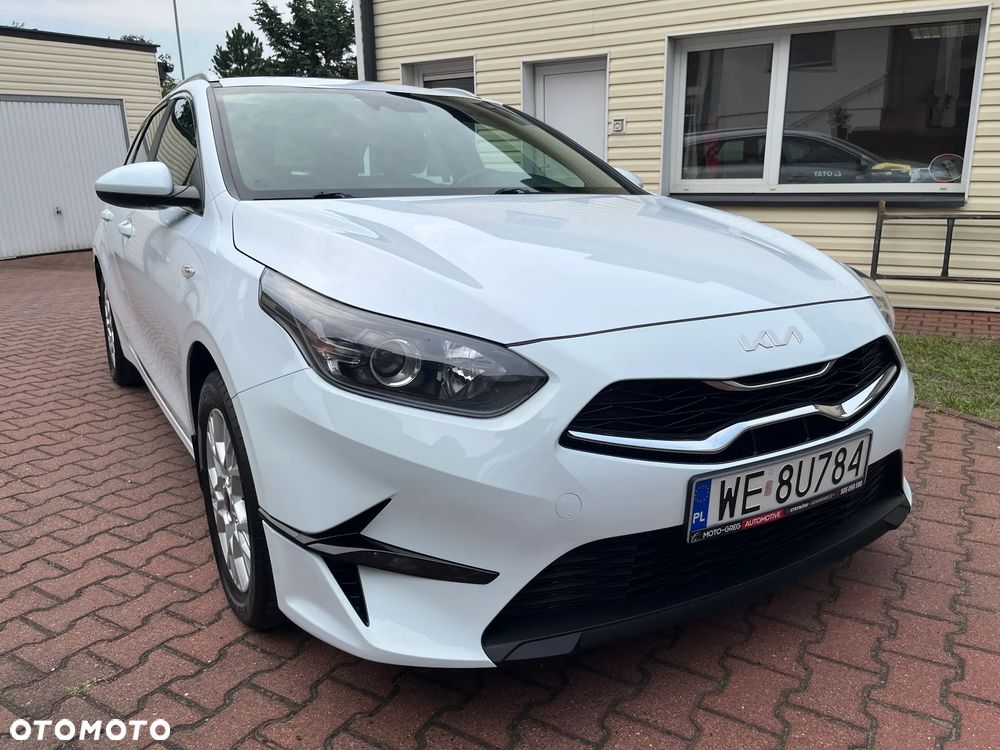 Kia Ceed 1.5 T-GDI M - 2