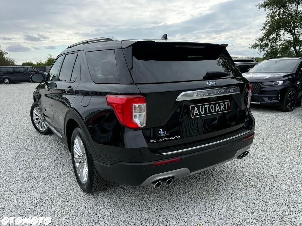 Ford Explorer EcoBoost Plug-in Hybrid PLATINUM - 13