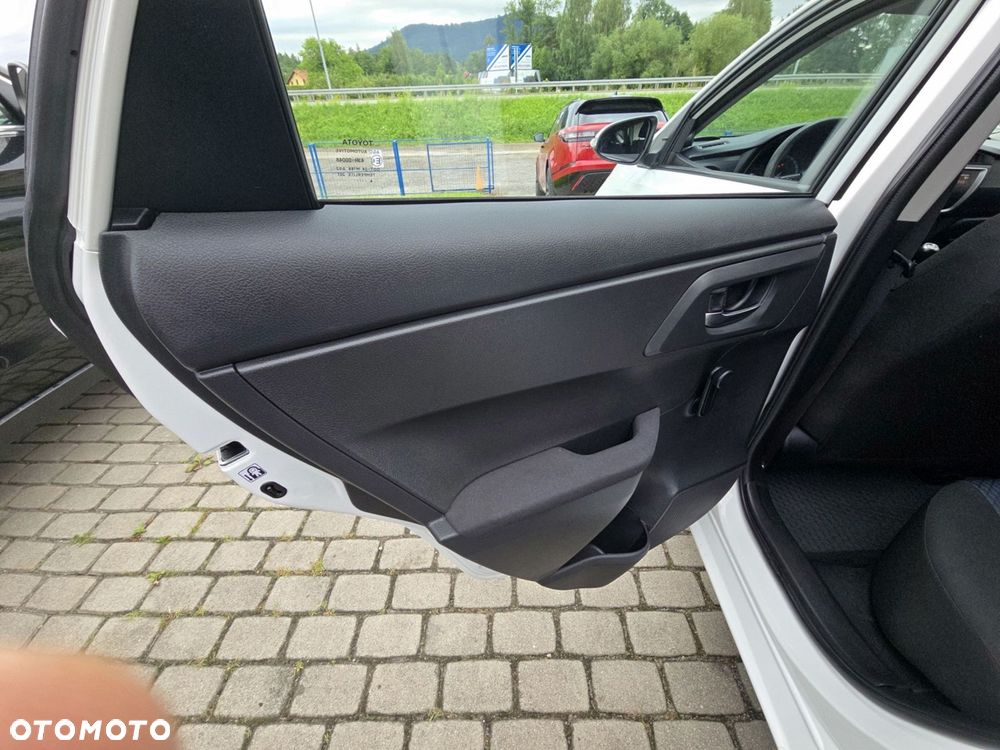 Toyota Auris - 23