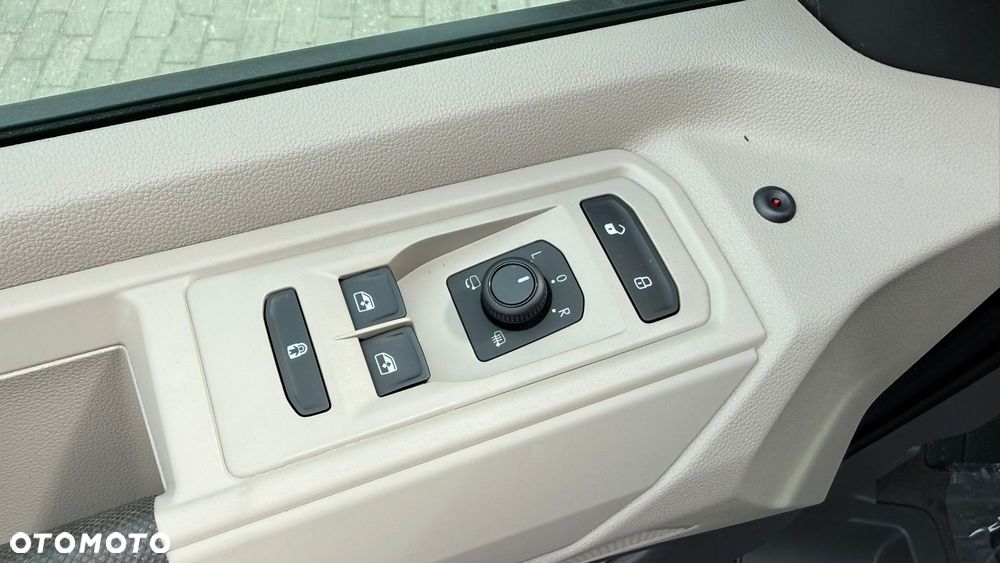 Volkswagen California - 28