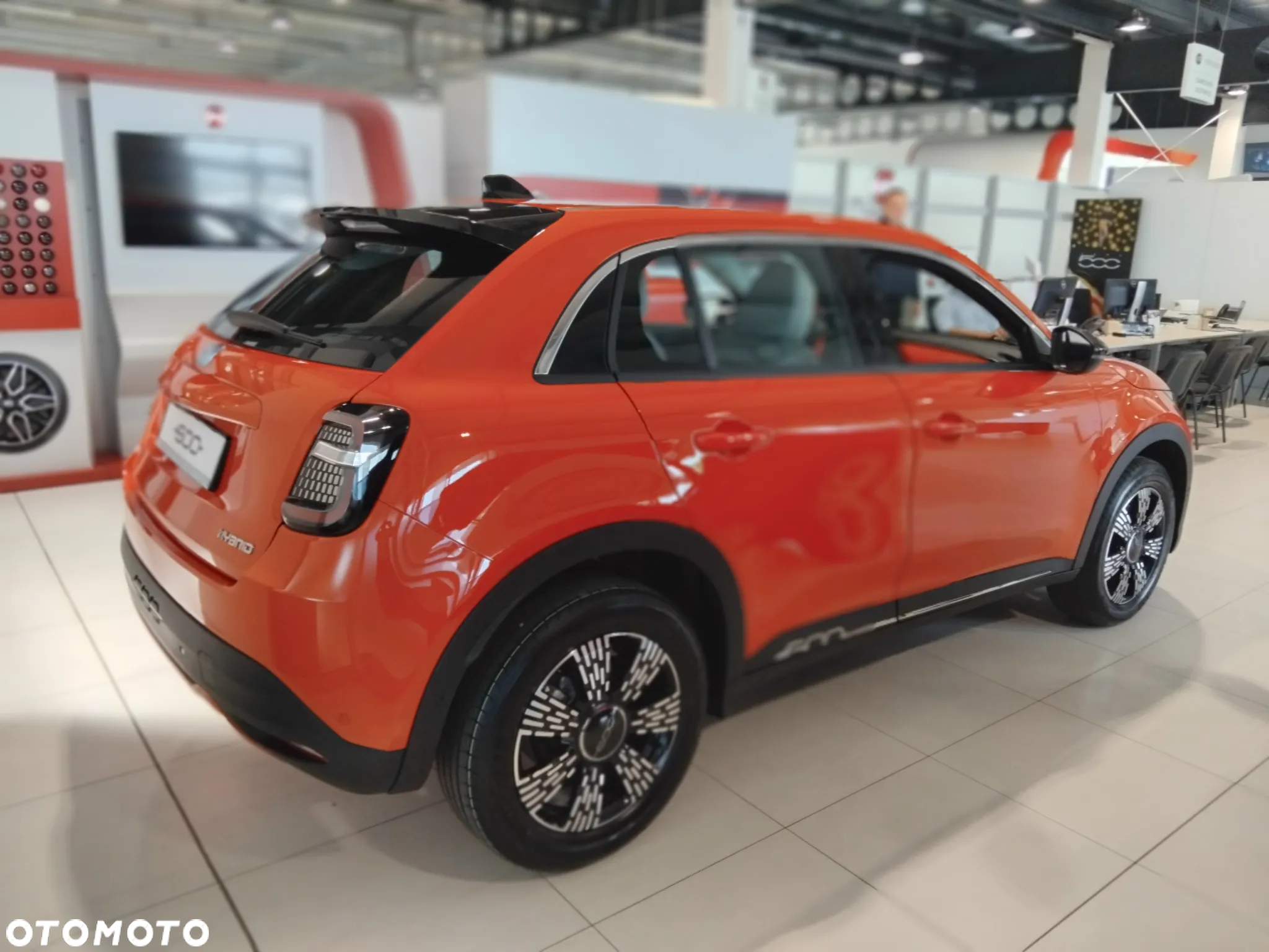 Fiat 600 1.2 Turbo Hybrid eDCT - 4