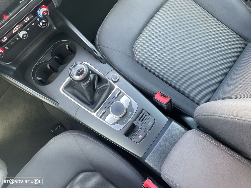Audi A3 Sportback 30 TDI - 36