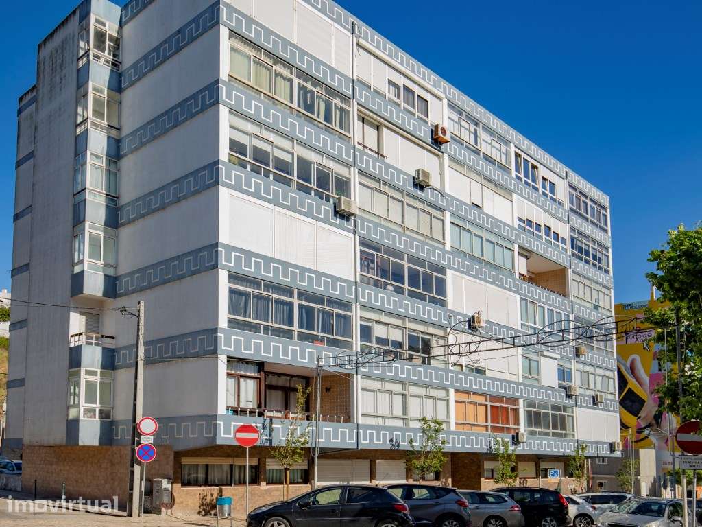 T2 com Licença de Alojamento Local | Sesimbra | A 5 Minutos da Praia - Grande imagem: 2/29