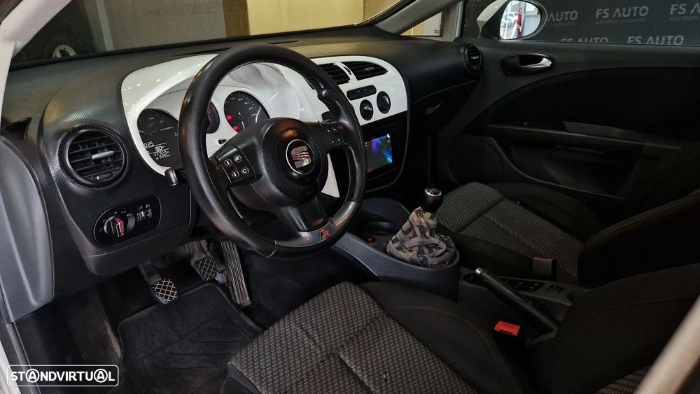 SEAT Leon 1.9 TDI Ecomotive Style - 2