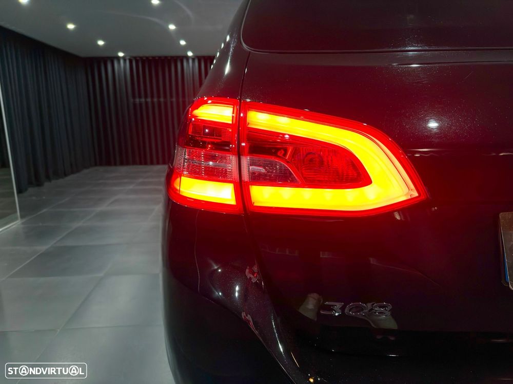 Peugeot 308 SW 1.2 PureTech GT Line - 34