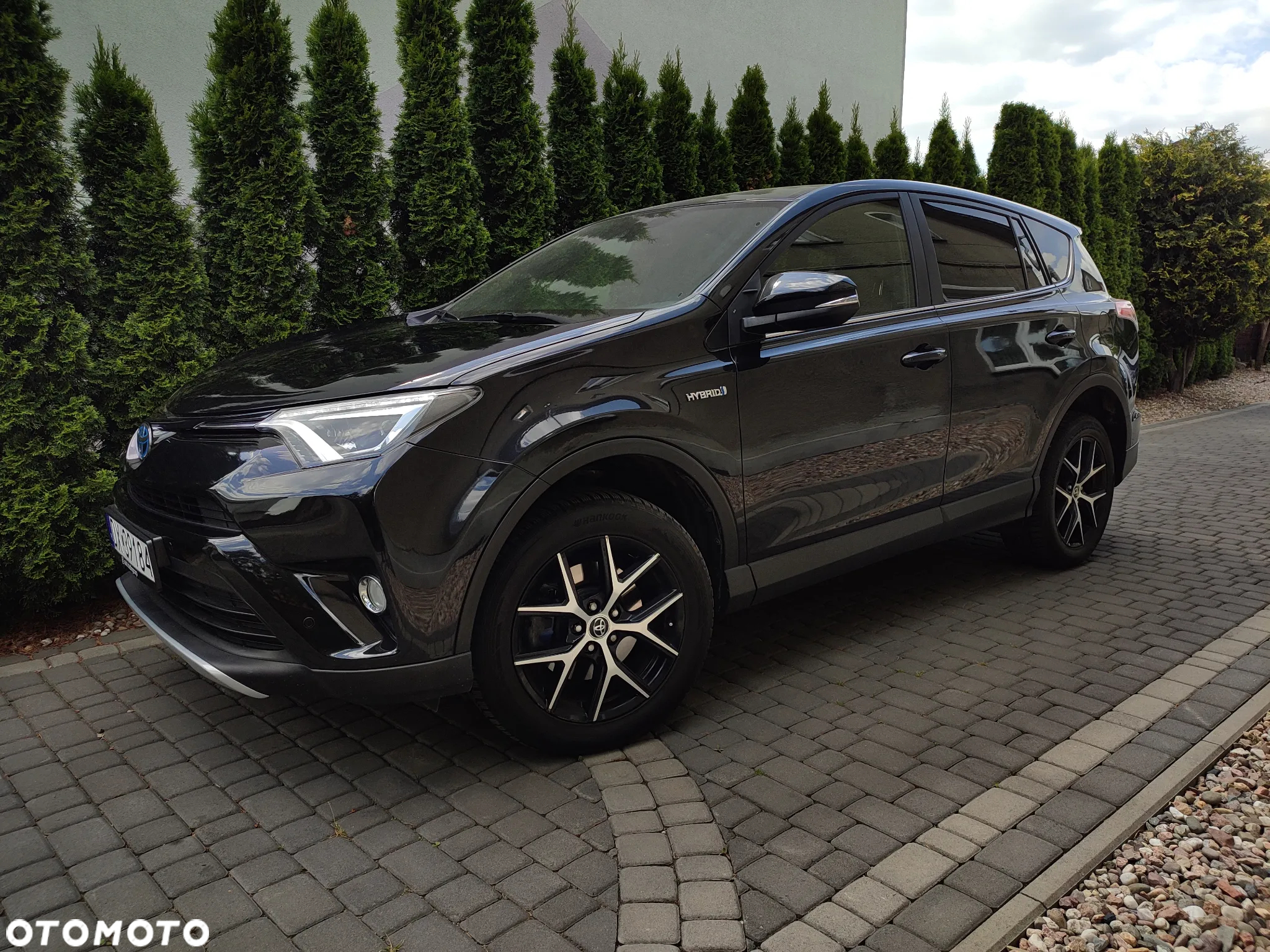 Toyota RAV4 - 4