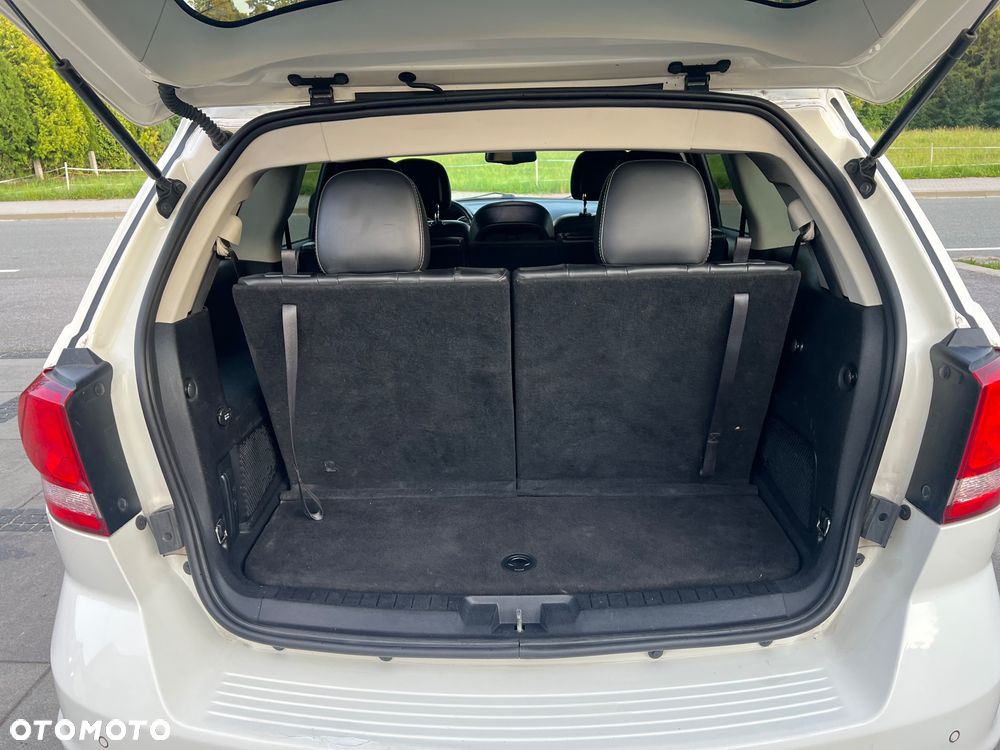 Fiat Freemont 2.0 Multijet Lounge AWD - 29