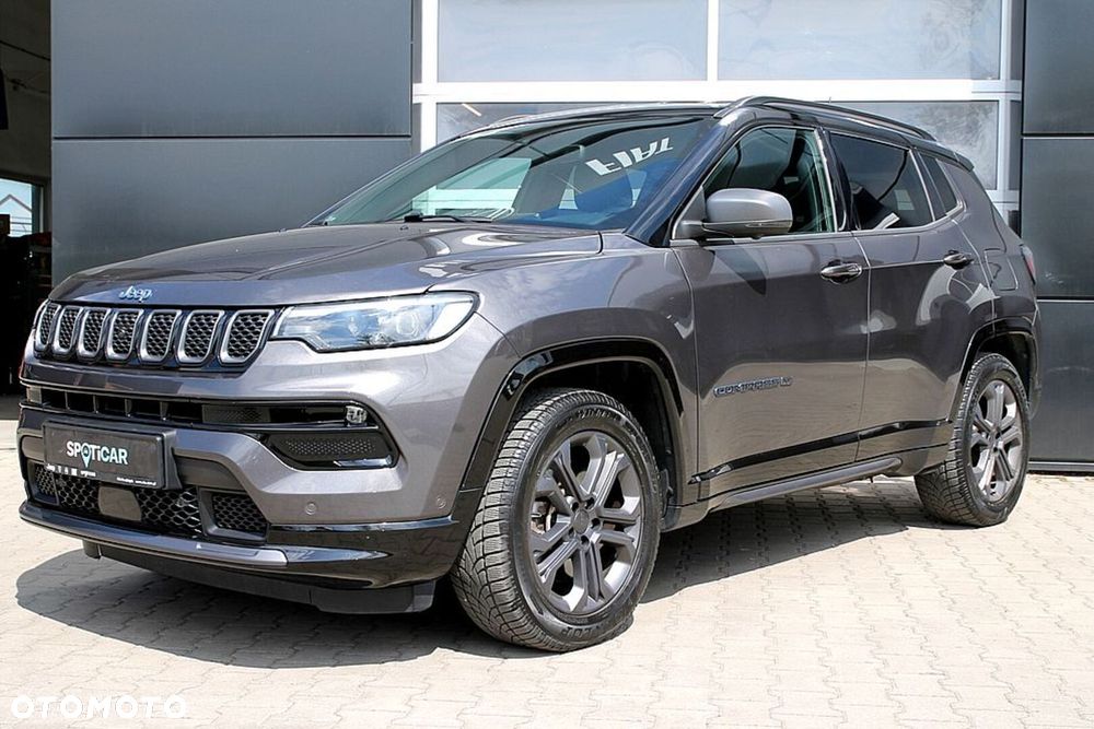 Jeep Compass - 10