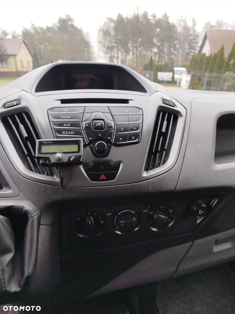 Ford transit - 12