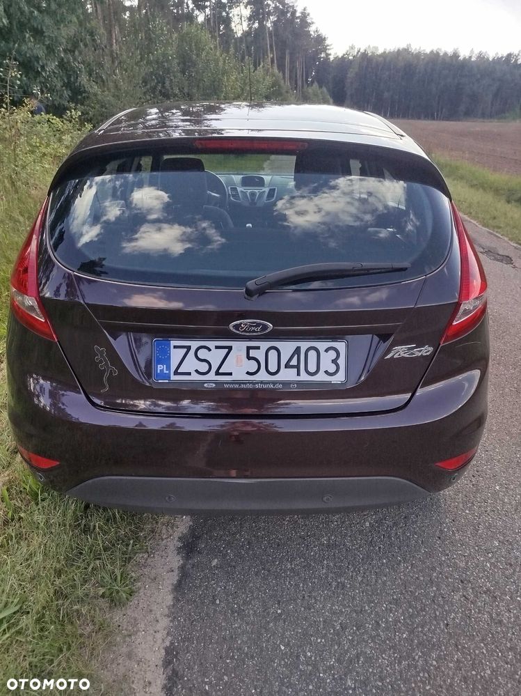 Ford Fiesta - 2