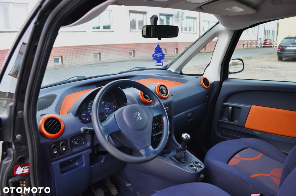 Peugeot 1007 90 Premium - 11