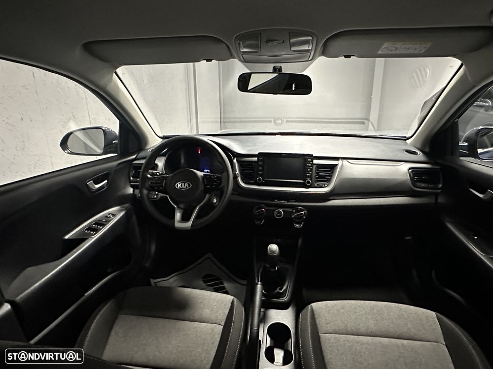 Kia Stonic 1.0 T-GDI Urban - 9