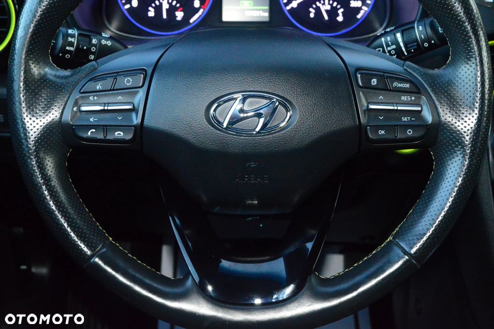 Hyundai Kona 1.6 T-GDI DCT 4WD Premium - 18