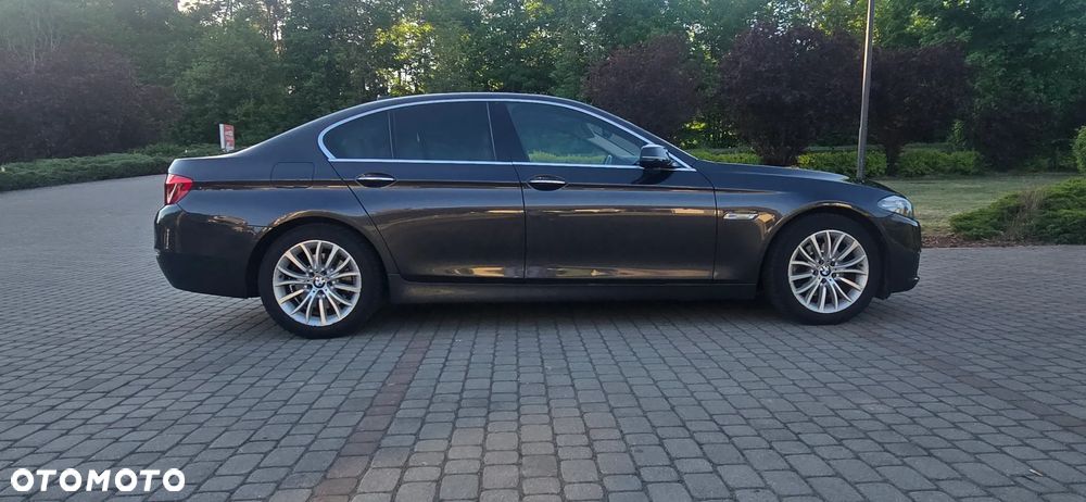 BMW Seria 5 520d xDrive Sport - 1
