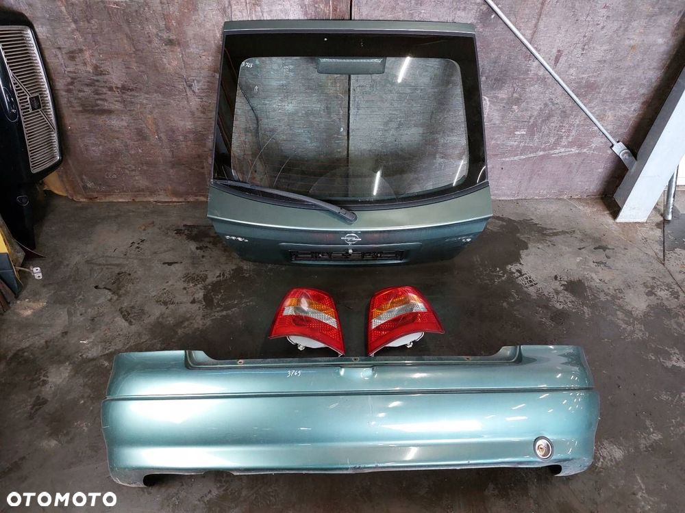 KOMPLETNY TYŁ OPEL ASTRA G KLAPA ZDERZAK LAMPY - 1