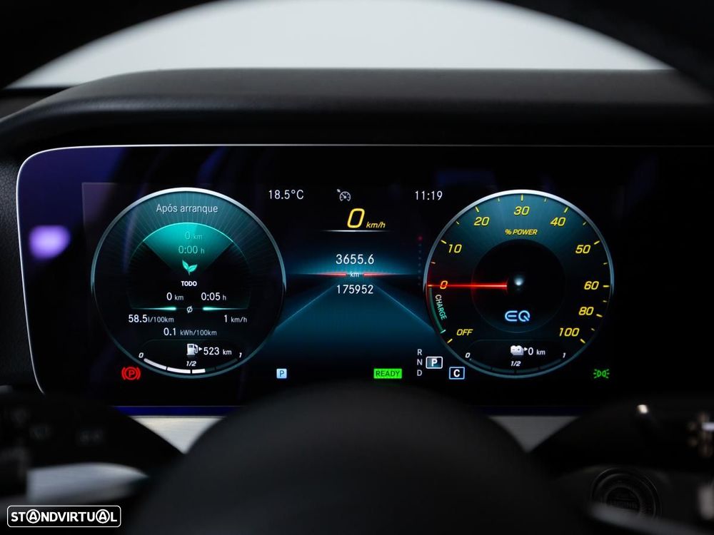 Mercedes-Benz E 300 de Avantgarde - 26