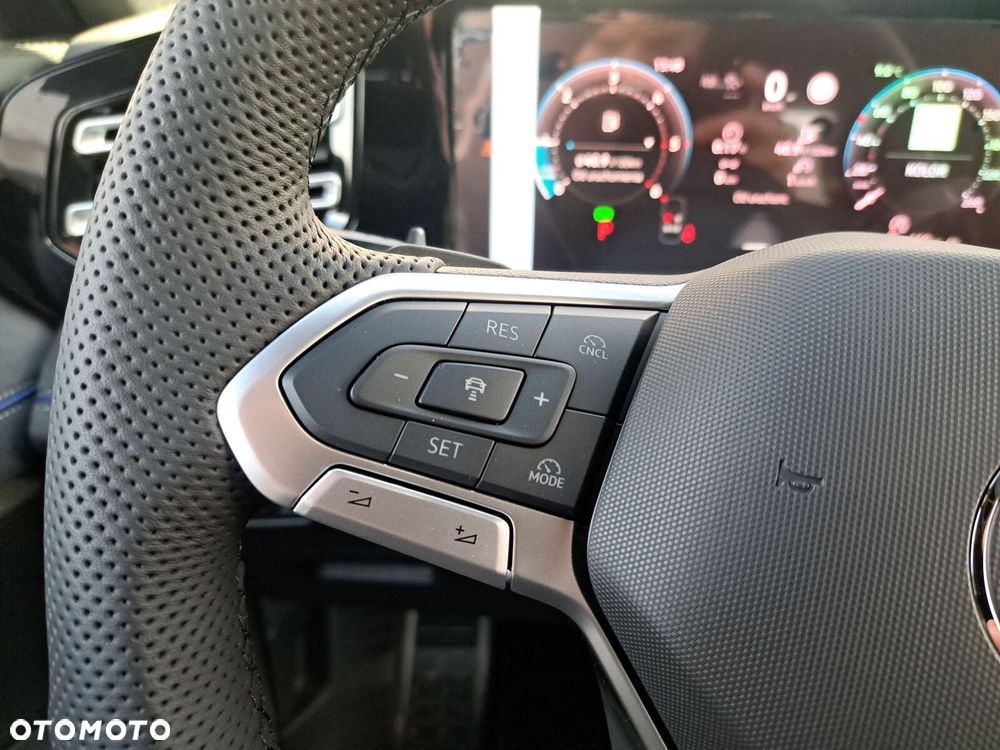 Volkswagen Tiguan 2.0 TDI 4Mot R-Line Plus DSG - 23